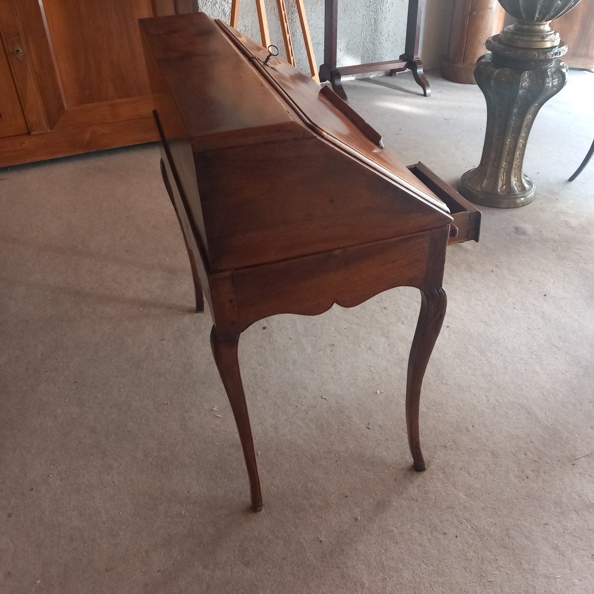 Small Walnut Sloping Desk, Languedoc, 18th Century.-photo-4