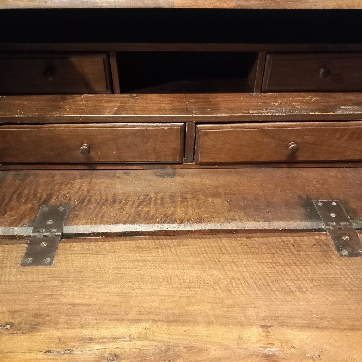 18th Century Sloping Desk, In Walnut.-photo-5