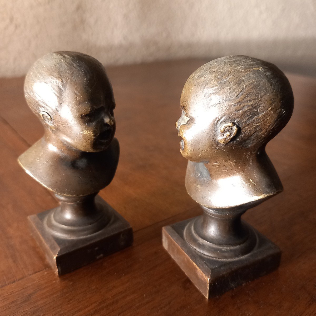 Two Small Bronze Subjects: "jean Who Laughs" And Jean Who Cries", After Jean Antoine Houdon.-photo-2