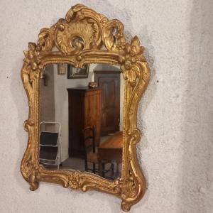 Miroir Régence, bois doré époque 18ème. 