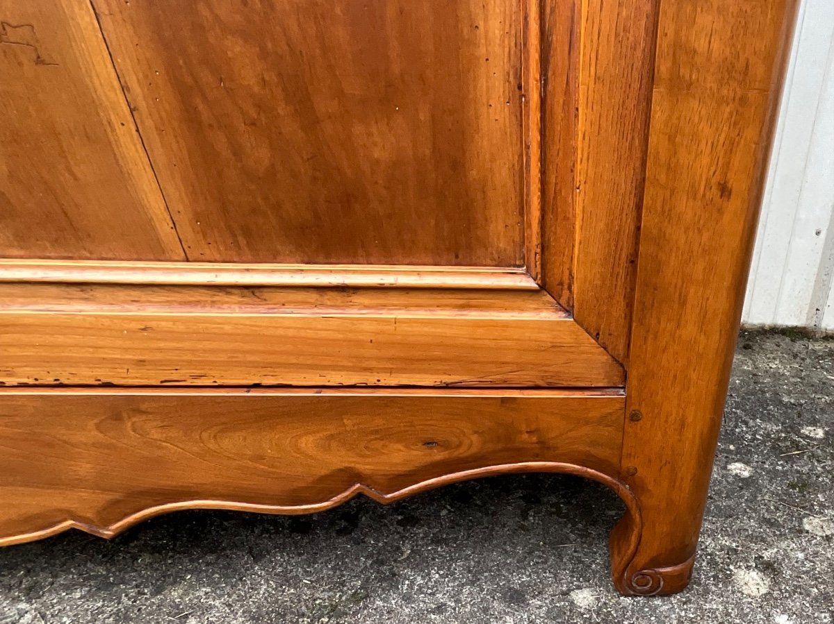 Rustic Walnut And Cherry Sideboard-photo-7