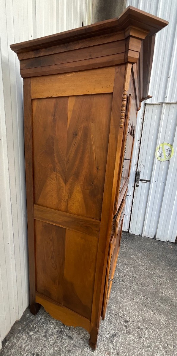 Vendée Cabinet Called “standing Man” In Burl Walnut, 1870-photo-2