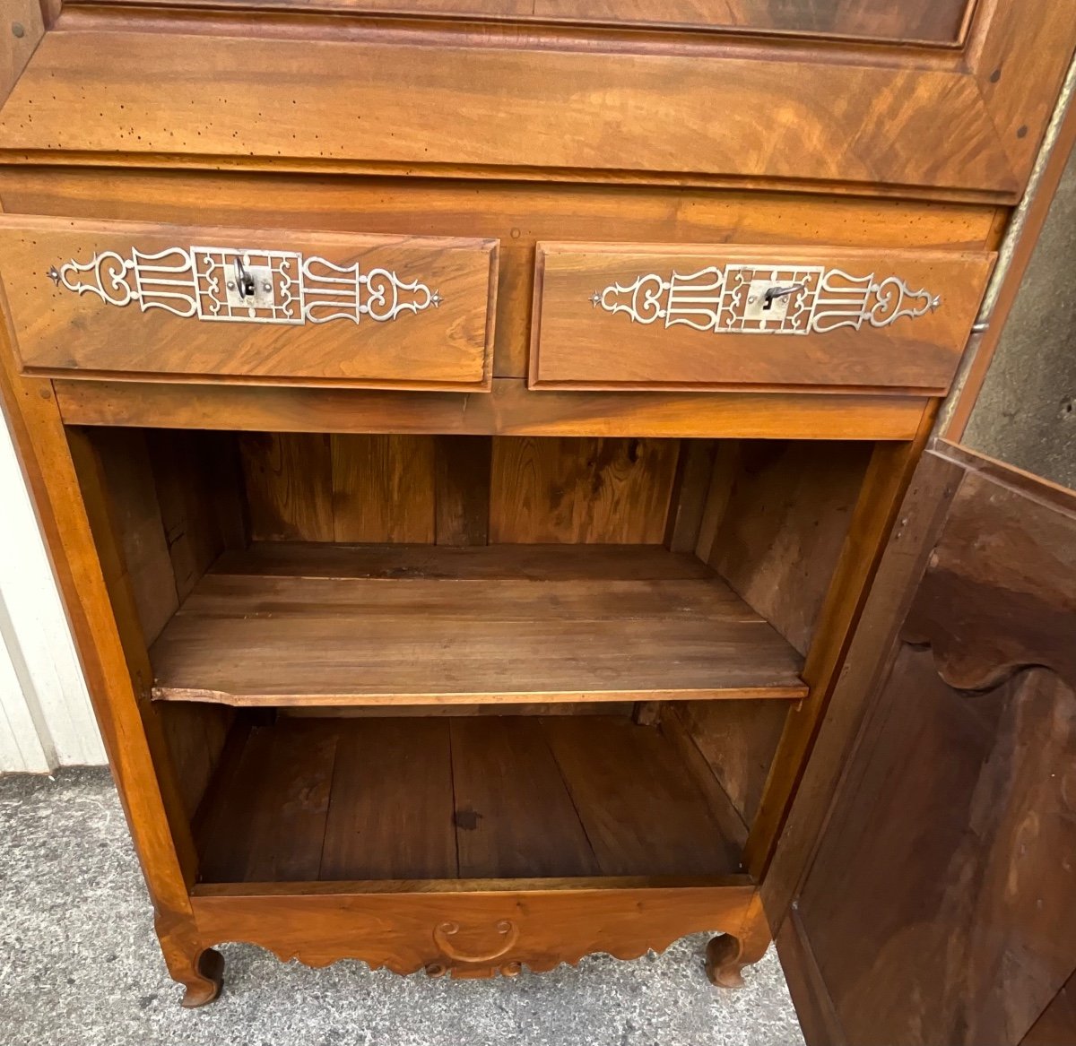 Vendée Cabinet Called “standing Man” In Burl Walnut, 1870-photo-7