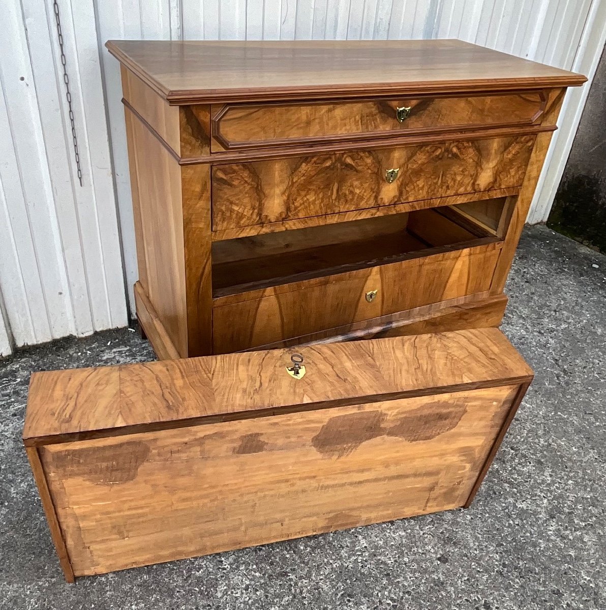 Louis Philippe Chest Of Drawers, Late 19th Century, Burl Walnut-photo-3