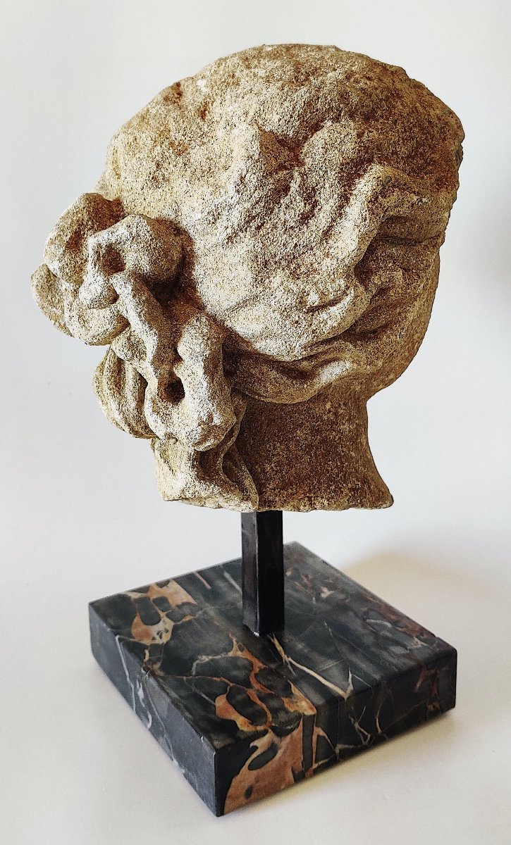 Head Of An "ancient Goddess" In Carved Stone From The Lxiv Period-photo-2