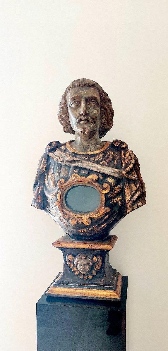 Very Large Reliquary Bust In Painted And Gilded Wood, South Of Italy, Late 17th Century.-photo-4