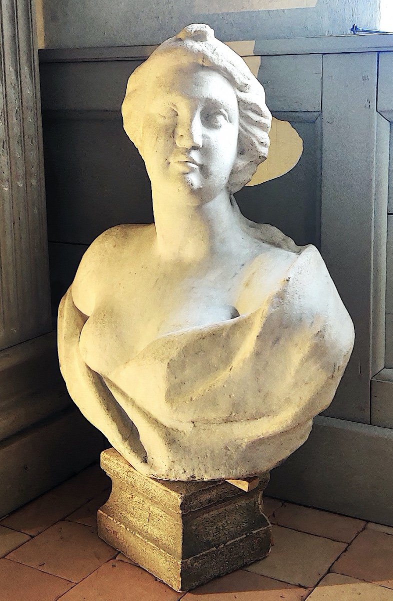 Large Bust Of A Woman In Antique Style In White Marble, Italy, Late 17th/early 18th Century.-photo-1