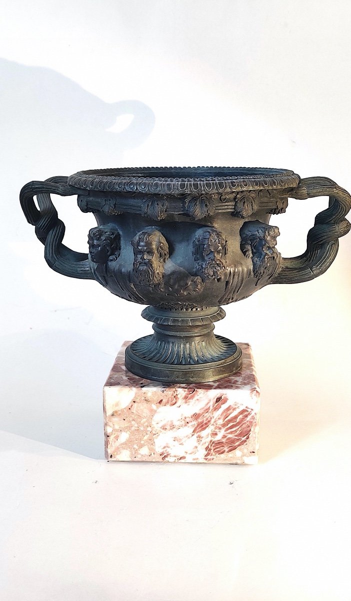 Coupe en bronze d'après l'Antique dit " Vase de Warwick" , Grand Tour , XIXème