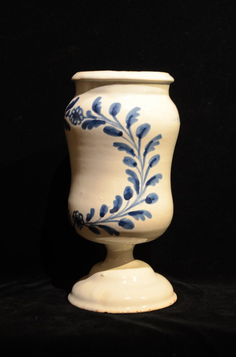 Pharmacy Jar. Eighteenth Century.-photo-3