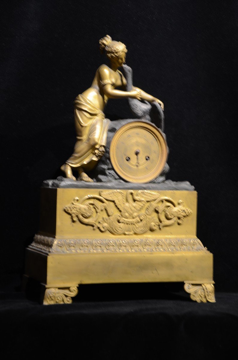 Bronze Clock With Double Patina. Restoration Period.-photo-2