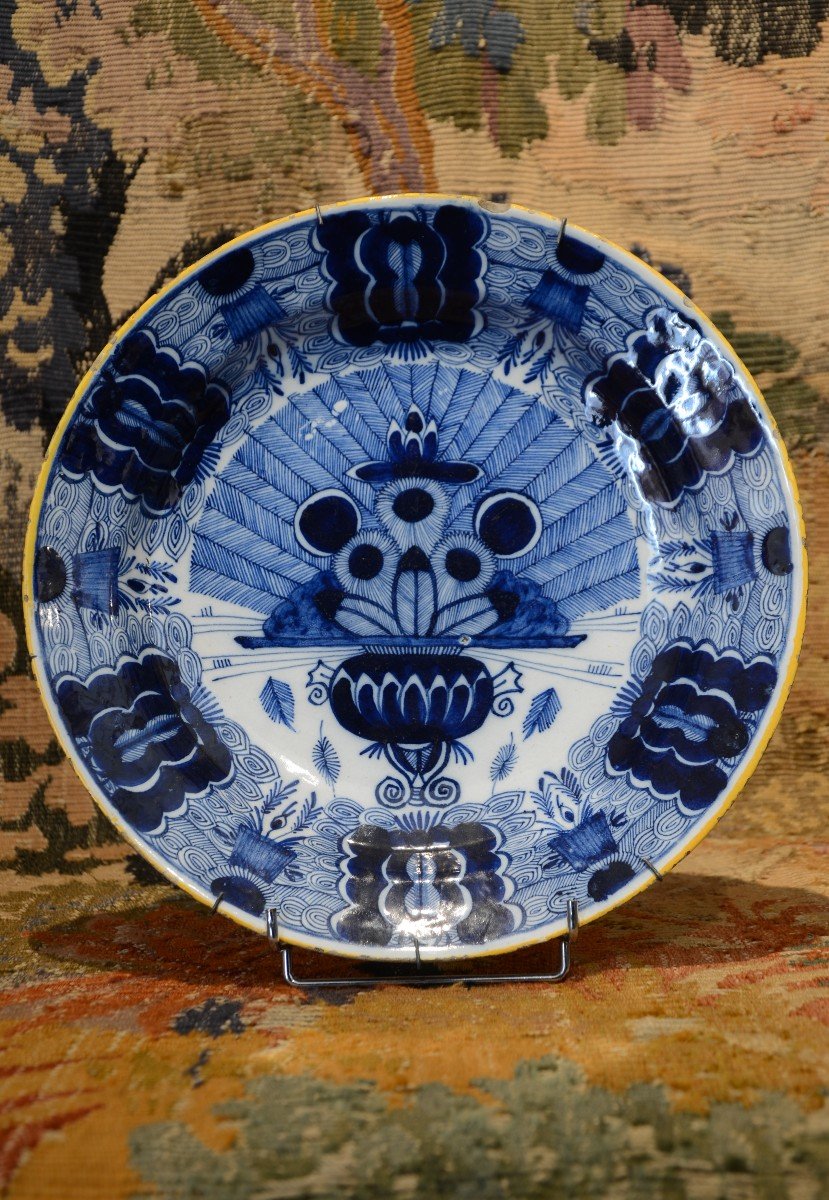 Delft Earthenware Dish. First Half Of The Eighteenth Century.-photo-3