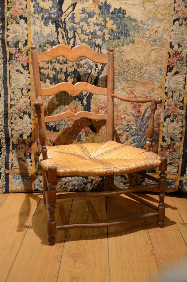 Fauteuil provençal paillé. Fin du dix-huitième siècle.