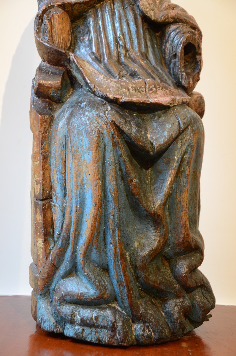 Carved Wooden Bishop. Sixteenth Century.-photo-5