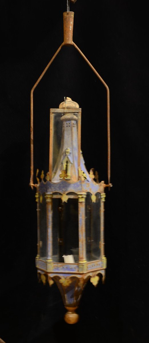 Nineteenth Century Lantern.-photo-2