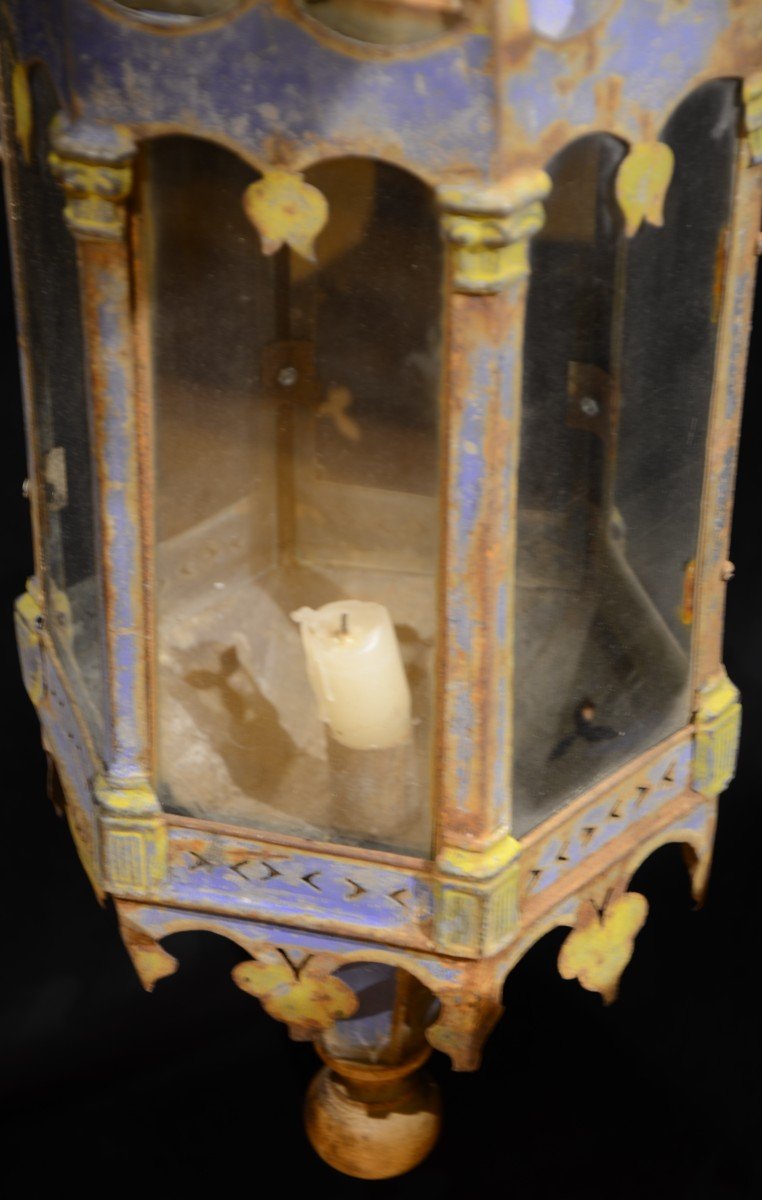 Nineteenth Century Lantern.-photo-2