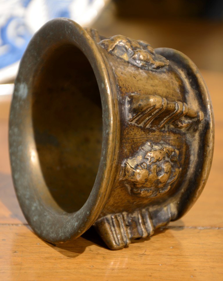 Small Bronze Mortar. Seventeenth Century.-photo-2