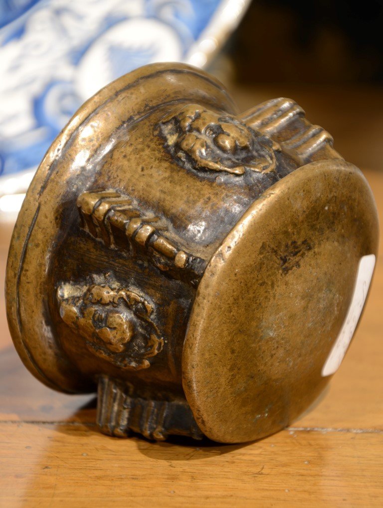 Small Bronze Mortar. Seventeenth Century.-photo-4