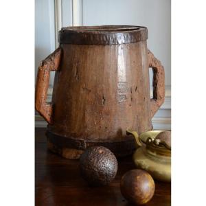 Bushel. Eighteenth Century.