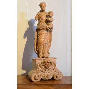 Petite Vierge à l' Enfant. Début du dix-septième siècle.