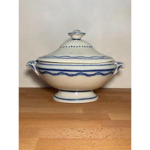 18th Century Tournai Porcelain Soup Tureen