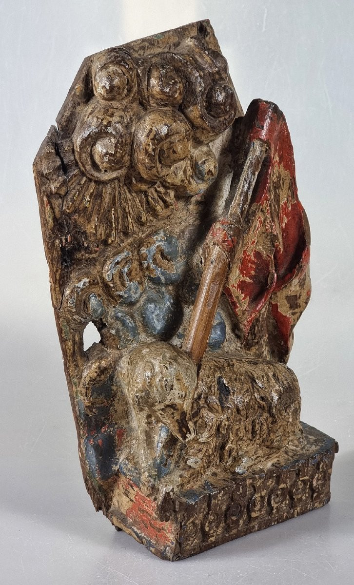 Ancien Agneau De Dieu En Bois Polychrome – Pièce D’autel Du XVIIIe Siècle – 31,5 Cm De Haut-photo-4