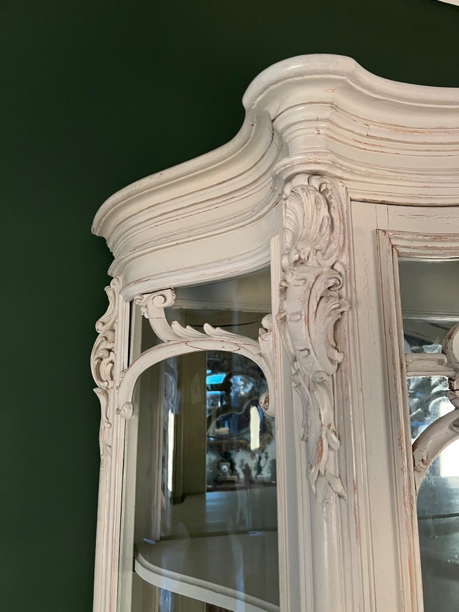 Exceptional Pair Of Louis XV Style Painted Wooden Chateau Showcases-photo-1