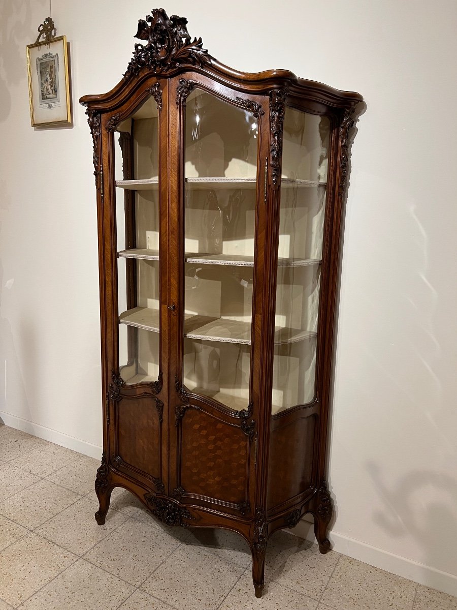 Louis XV Style Display Cabinet In Walnut-photo-2