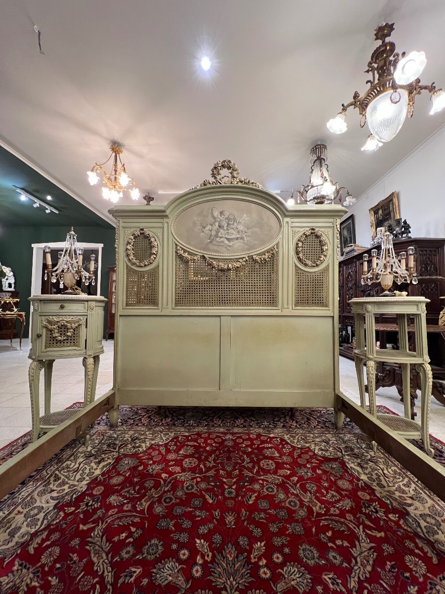 Louis XVI Style Bedroom Set-photo-4