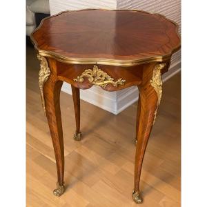 Nice Louis XV Pedestal Table