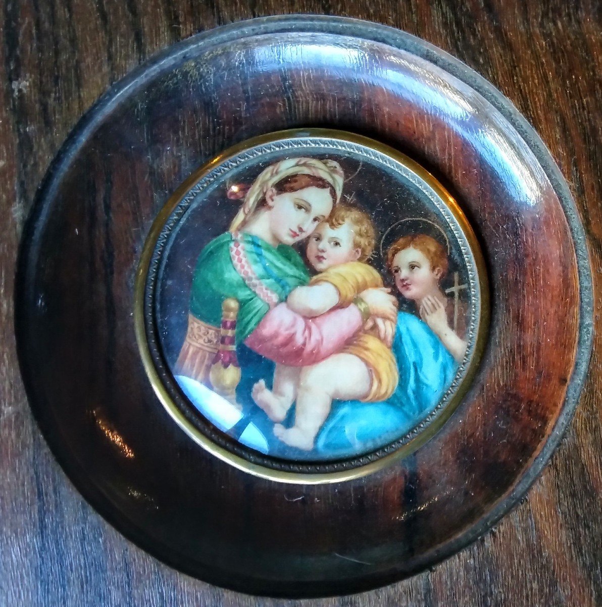 - Oil On Ivory - The Virgin And Child With The Little Baptist - Signed -