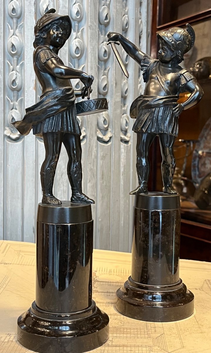 Pair Of Bronze Subjects Depicting Two Children.-photo-6