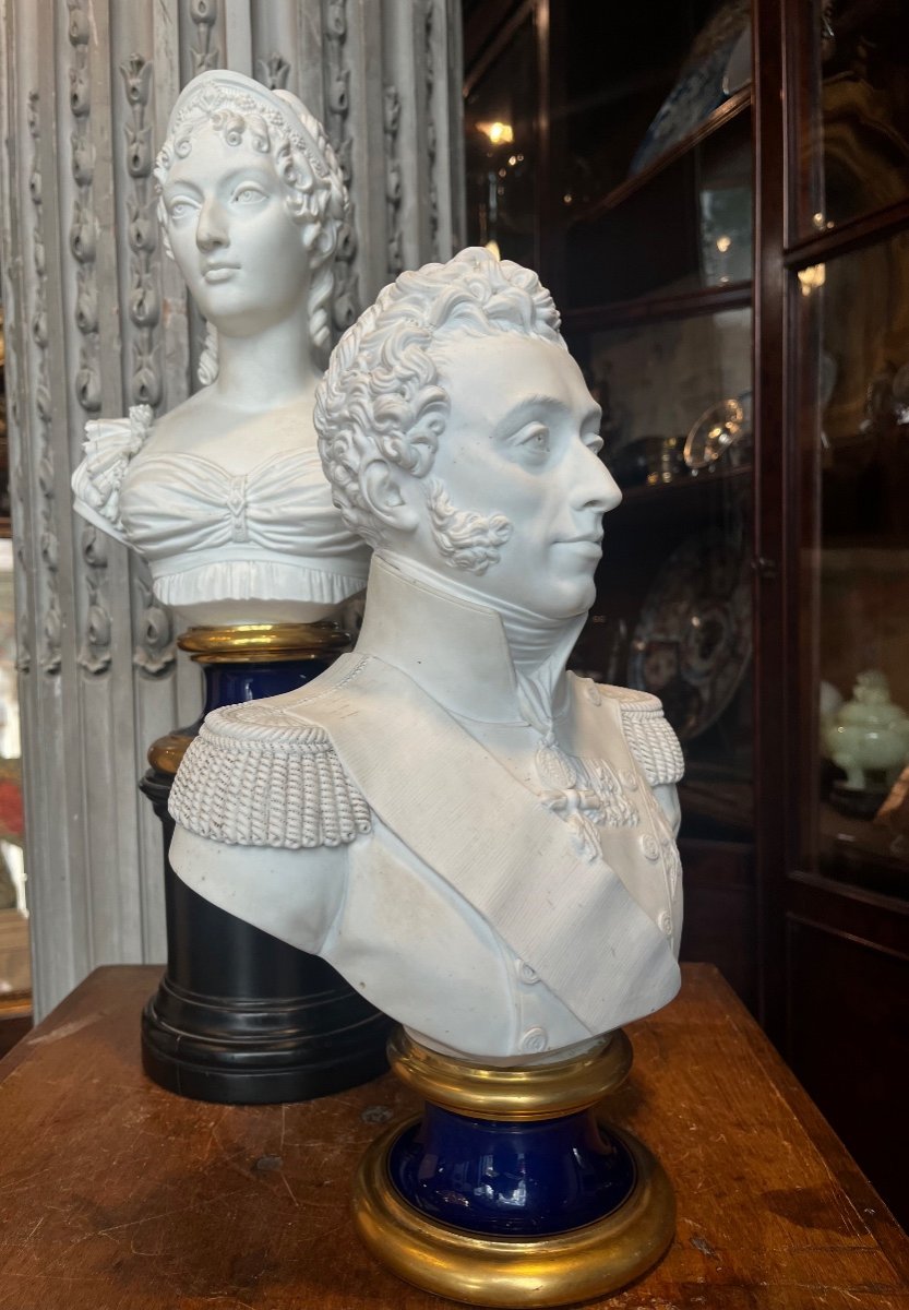 Sèvres. Two Porcelain Biscuit Busts.-photo-2