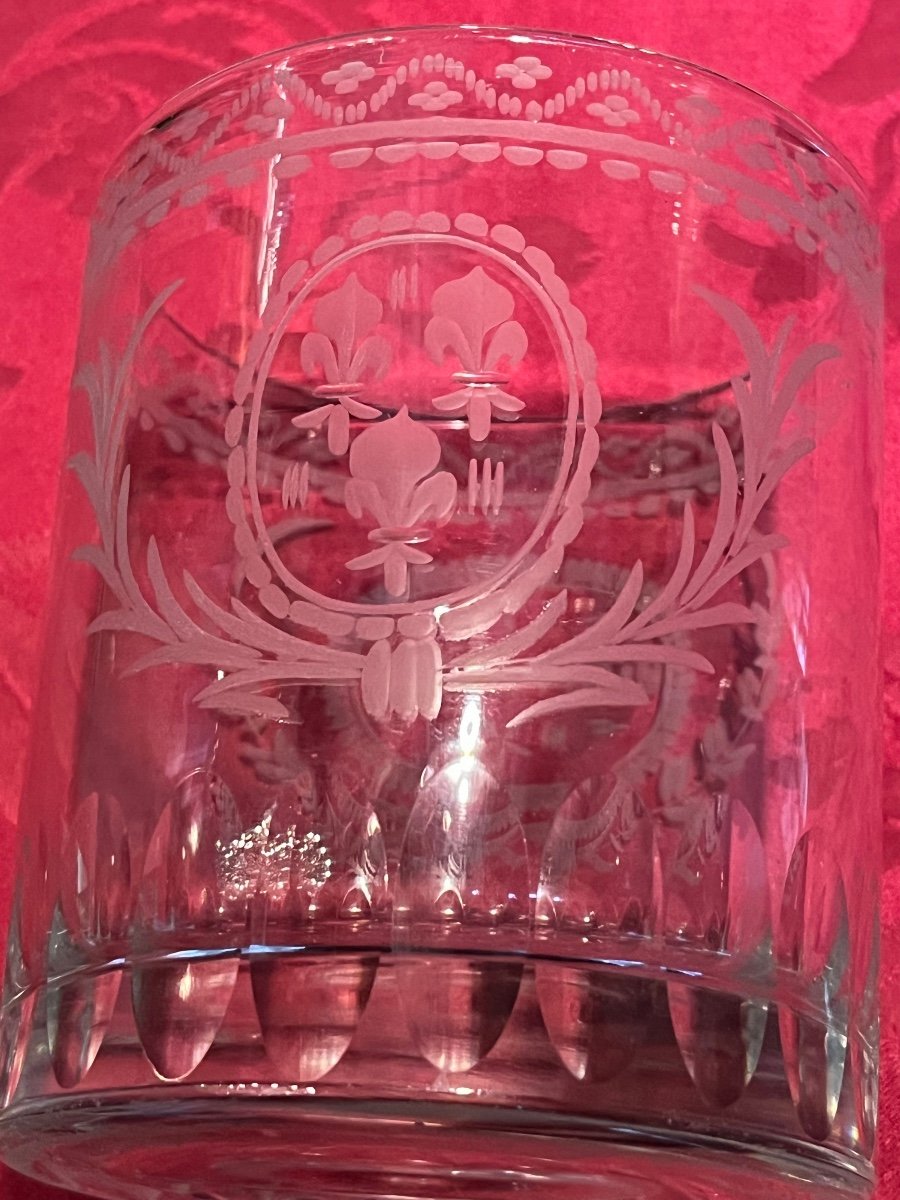 Cut Crystal Goblet With The Coat Of Arms Of France.-photo-3