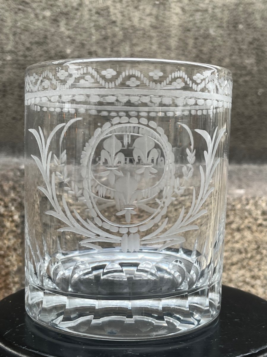 Cut Crystal Goblet With The Coat Of Arms Of France.-photo-2