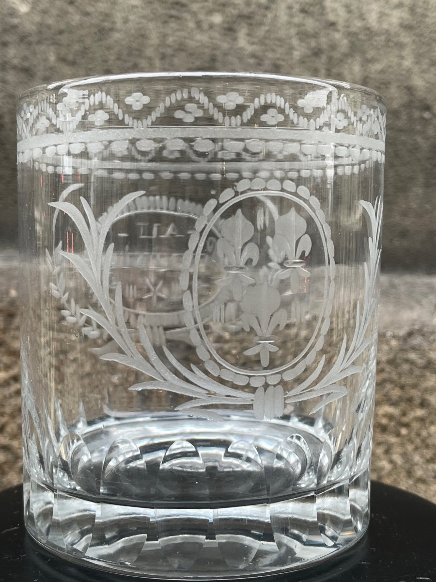 Cut Crystal Goblet With The Coat Of Arms Of France.-photo-3