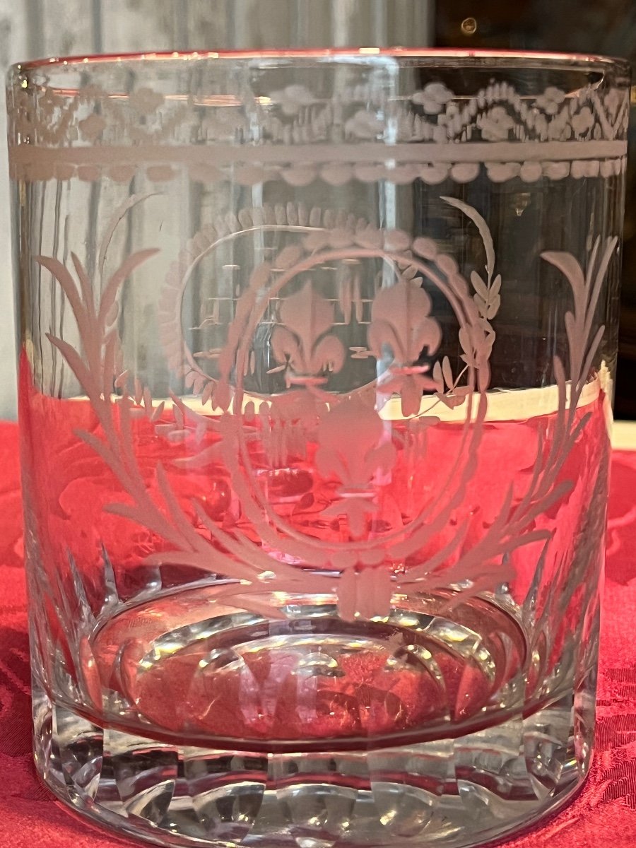 Cut Crystal Goblet With The Coat Of Arms Of France.-photo-8