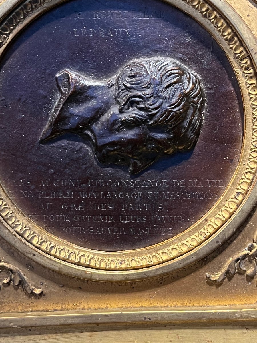 Bronze Medallion. Pierre Jean David D´angers -photo-2