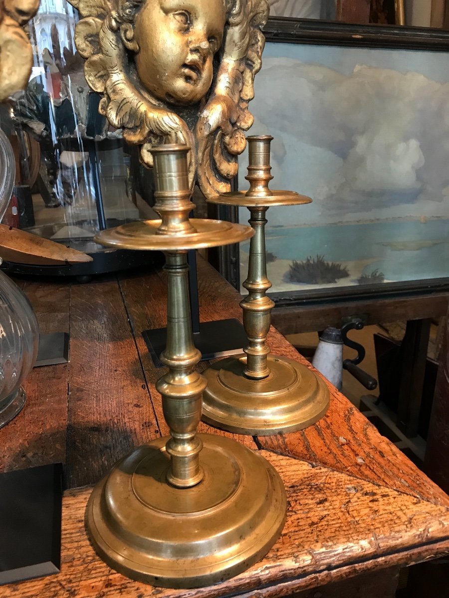 Pair Of Candlesticks With Cup 17 Century.-photo-8