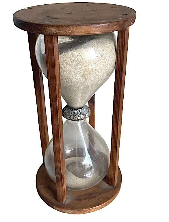 Large 18th Century Hourglass With 4 Columns