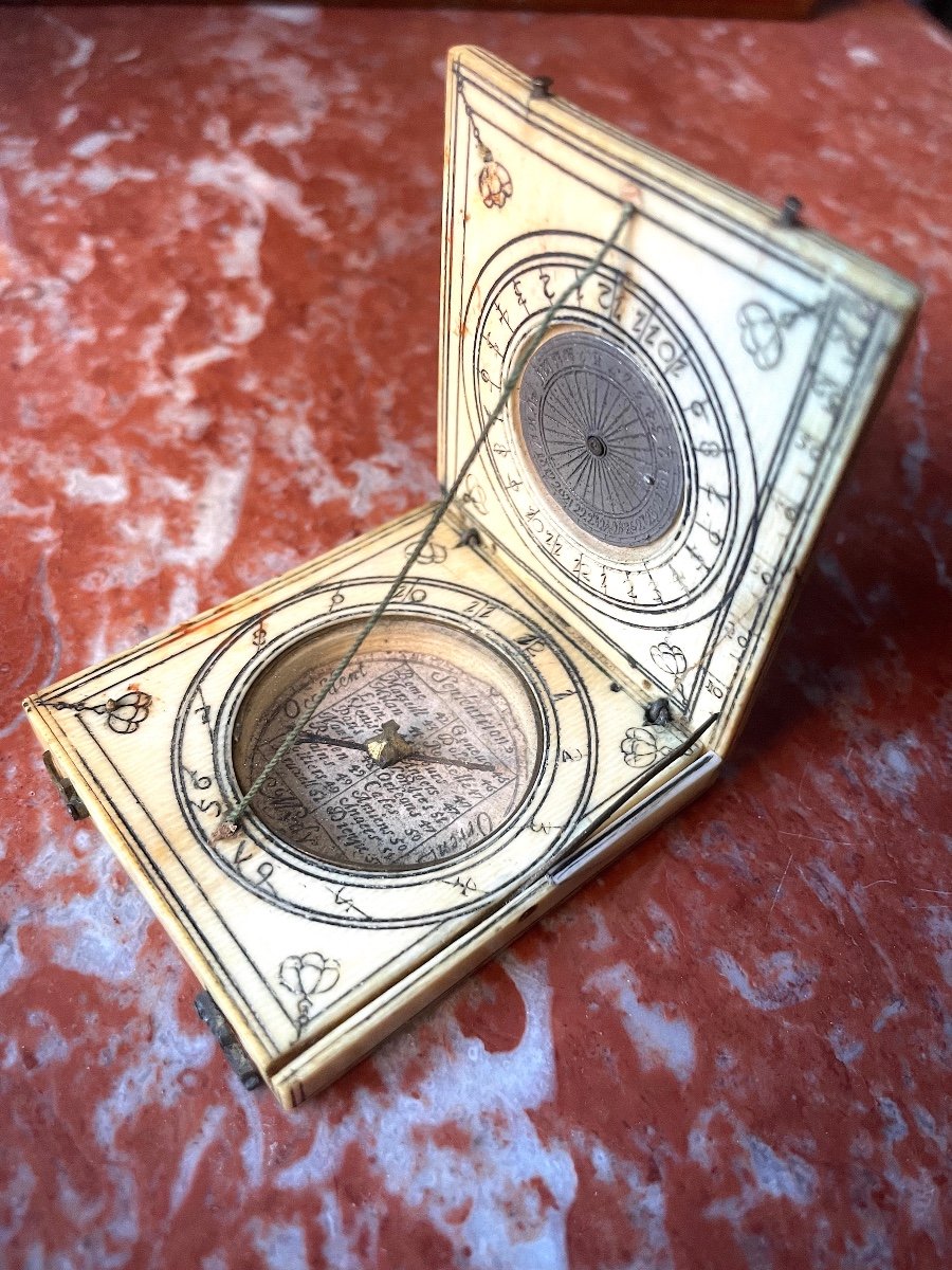 Ivory Diptych Sundial Equinoctial, Lunar And Horizontal 17th Century