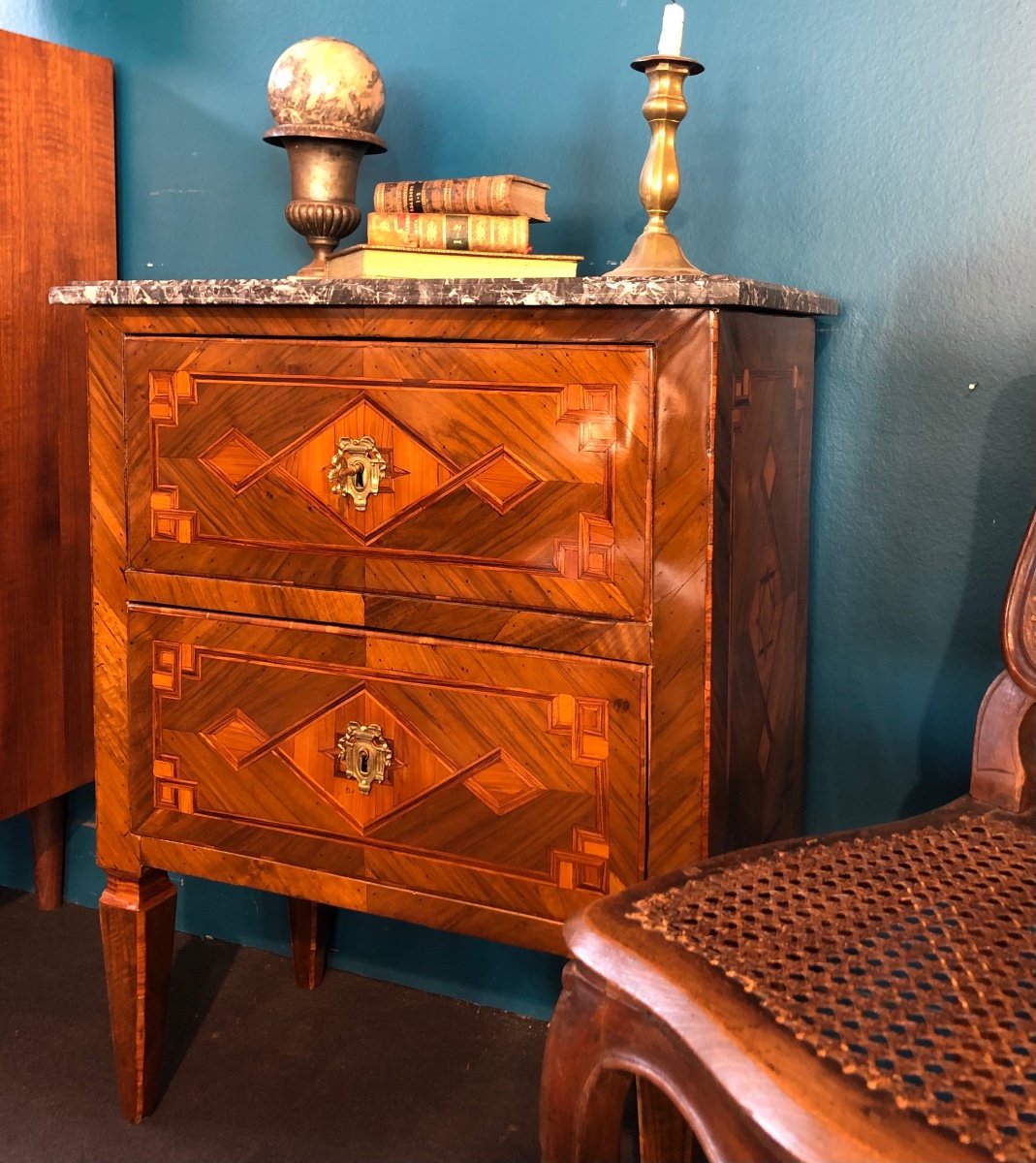 Commode Italienne En Marqueterie De Bois Précieux D’époque XVIII éme-photo-4