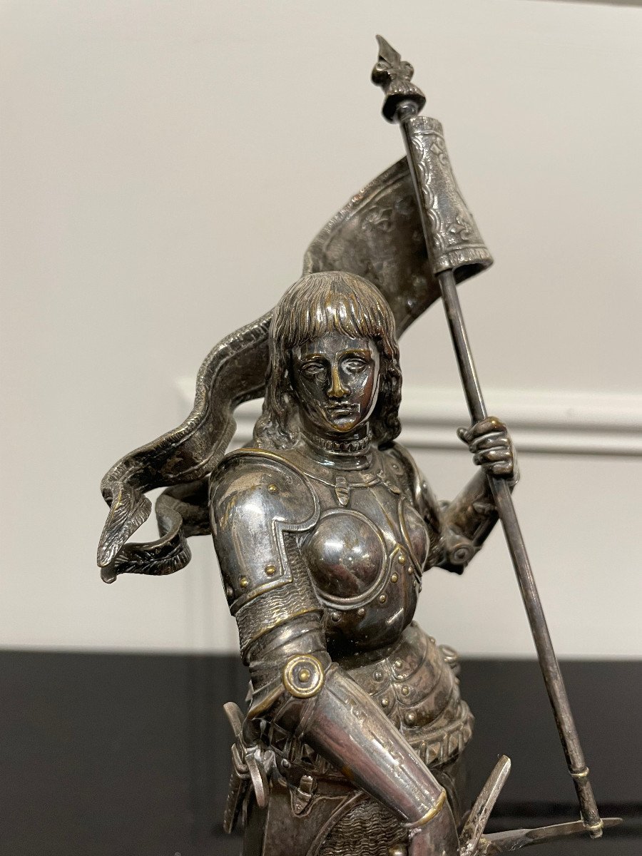 Jean Baptiste Germain - Joan Of Arc In Silver Bronze Armor H: 28 Cm-photo-3