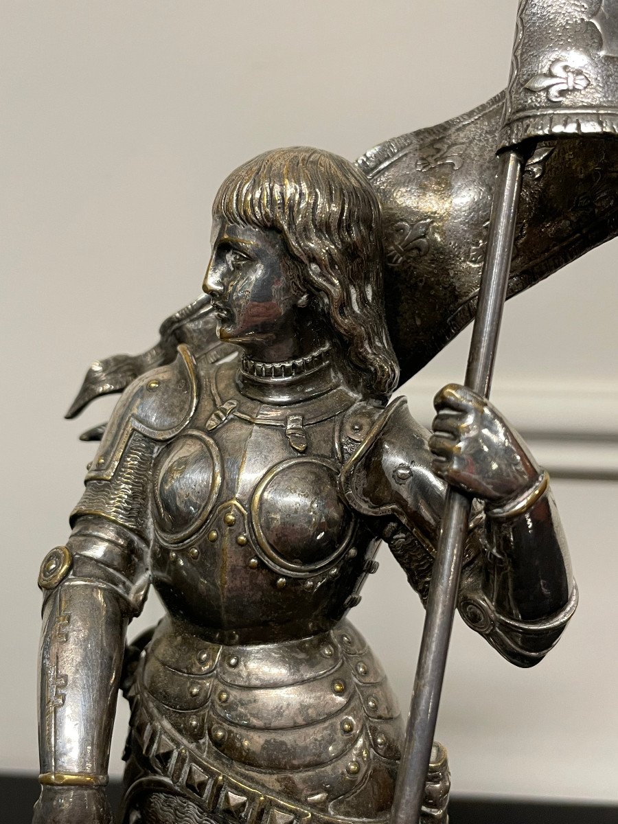 Jean Baptiste Germain - Jeanne d'Arc En Armure Bronze Argenté H: 28 Cm-photo-3