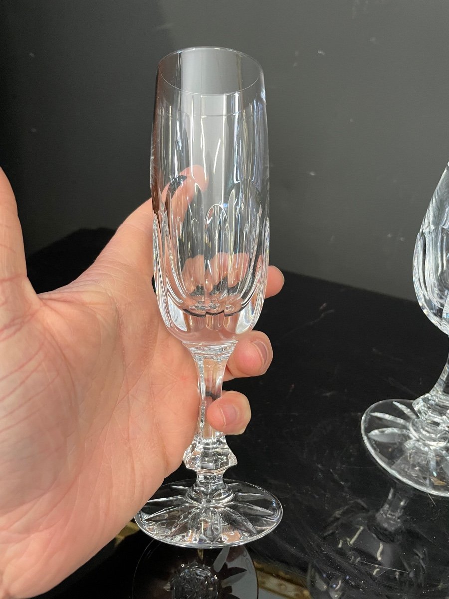 Daum France - Service De Verres En Cristal Modèle Chinon 46 Pièces -photo-2