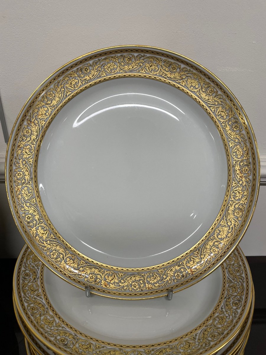 Bernardaud - Series Of 24 Golden Limoges Porcelain Plates -photo-2