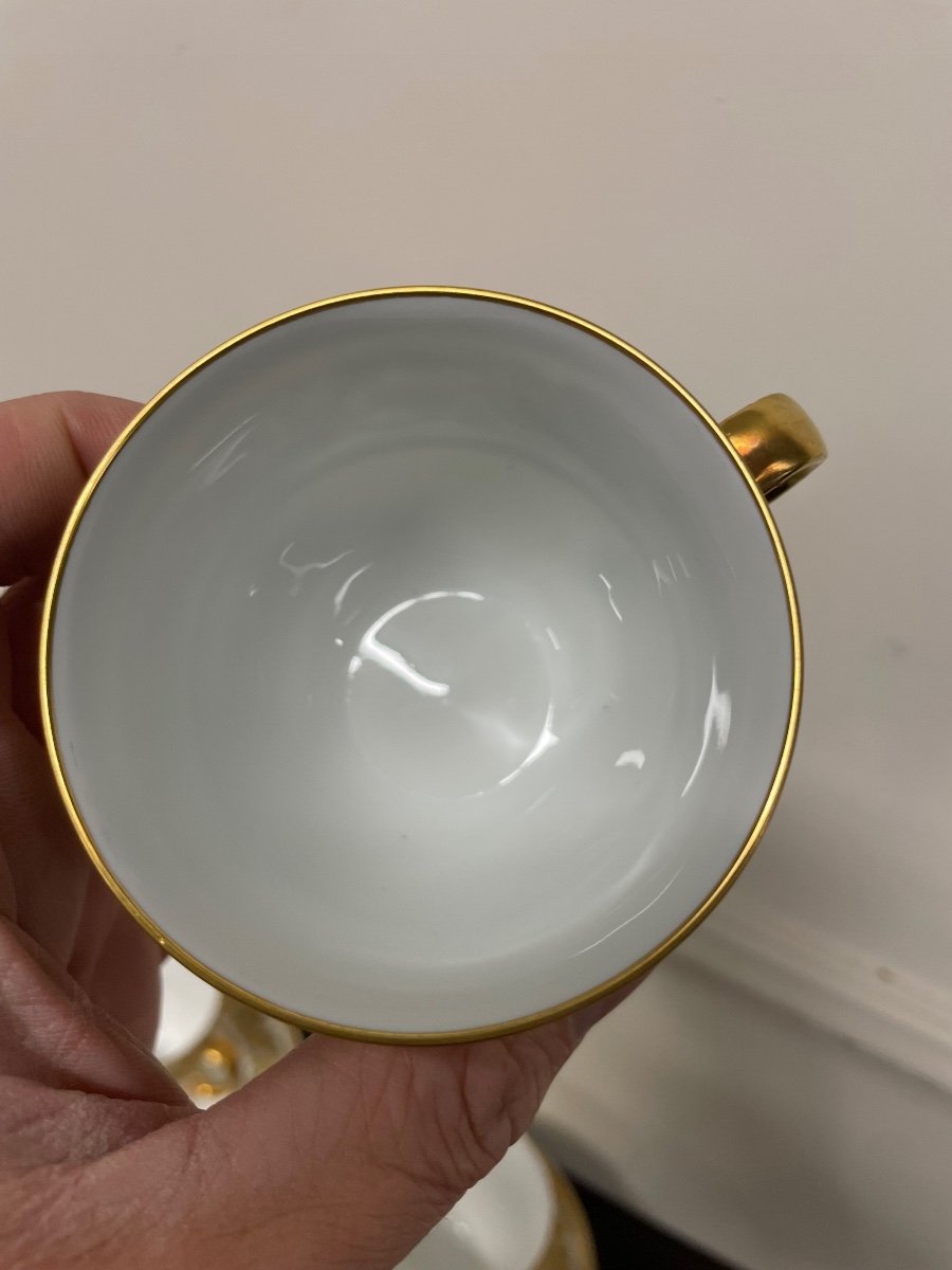 Bernardaud - Suite De 12 Tasses à Café Dorées En Porcelaine De Limoges -photo-3