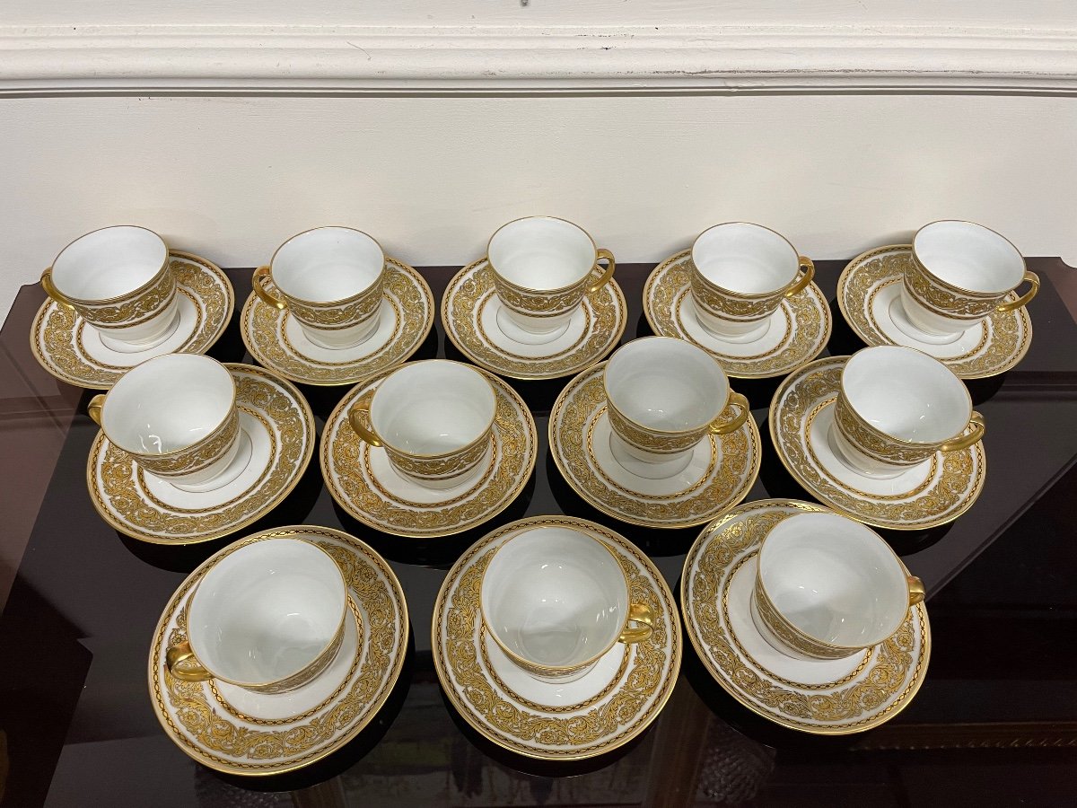 Bernardaud - Suite De 12 Tasses à Café Dorées En Porcelaine De Limoges -photo-7