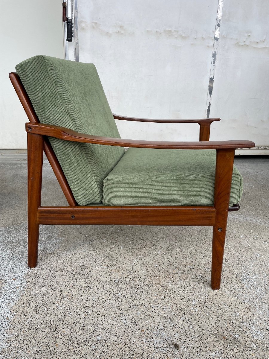 Paire De Fauteuils Scandinaves Tissus Velours Vert Circa 1960-photo-1