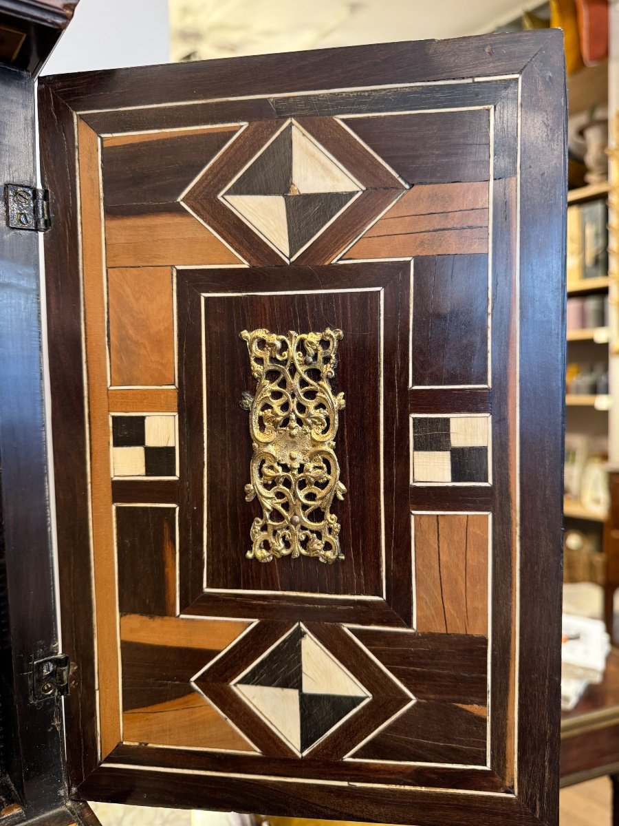 Cabinet In Ebony And Ivory Marquetry, Italy 17th Century-photo-3