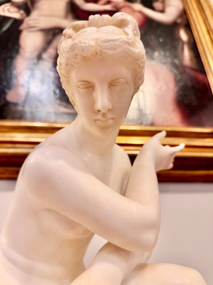 Alabaster Statue From  The Antique "aphrodite Surprised In The Bath" Or "venus De Lely"" -photo-3